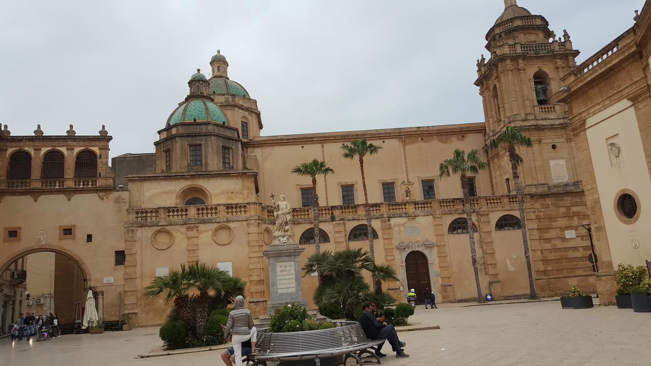 מזרה דל ואלו Casa Turismo "Madonna Del Paradiso" מראה חיצוני תמונה